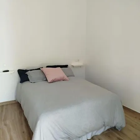 Casita Junto Al Mar En El Puerto De Cabopino Holiday home Marbella