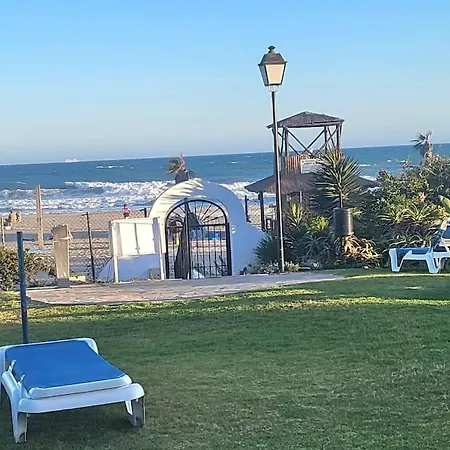 Casita Junto Al Mar En El Puerto De Cabopino * מארבלה