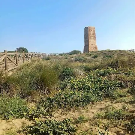 Casita Junto Al Mar En El Puerto De Cabopino בית נופש *